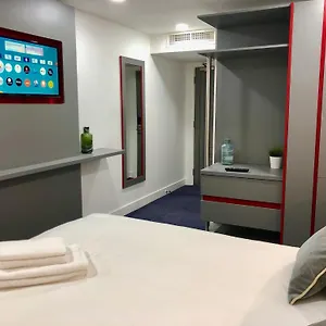 https://ilford-hotel-goodmayes.brighton-hotels-england.com